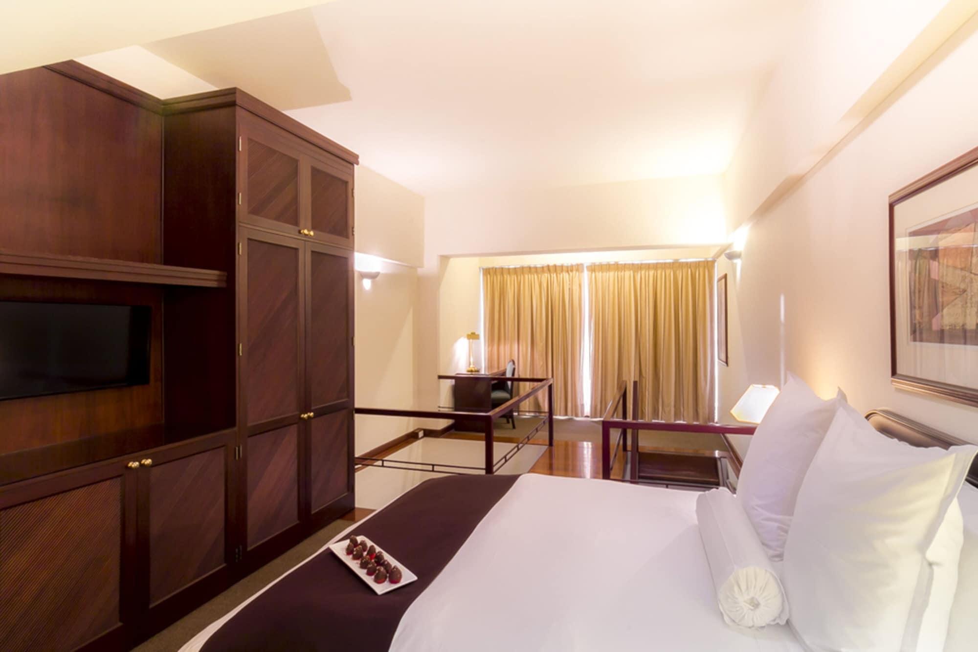 Thunderbird Hotel Fiesta & Casino Lima Chambre photo