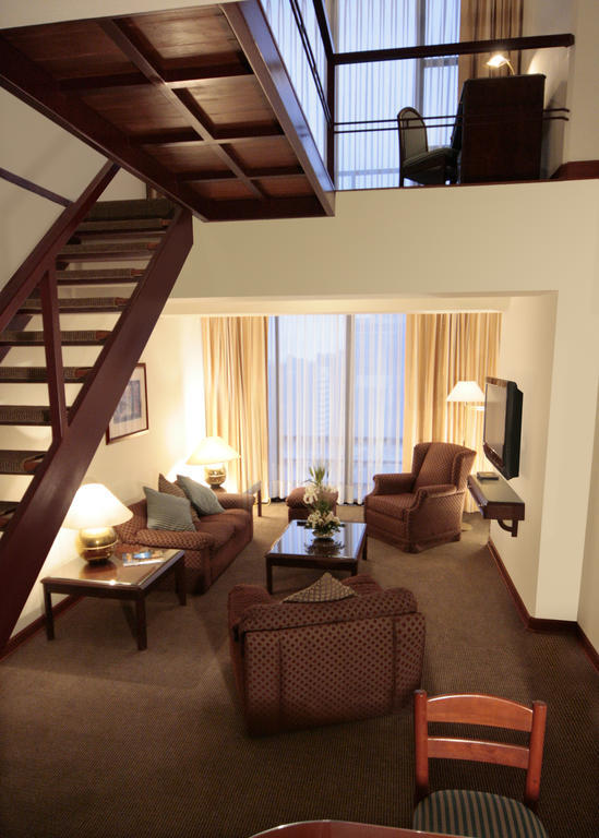 Thunderbird Hotel Fiesta & Casino Lima Chambre photo